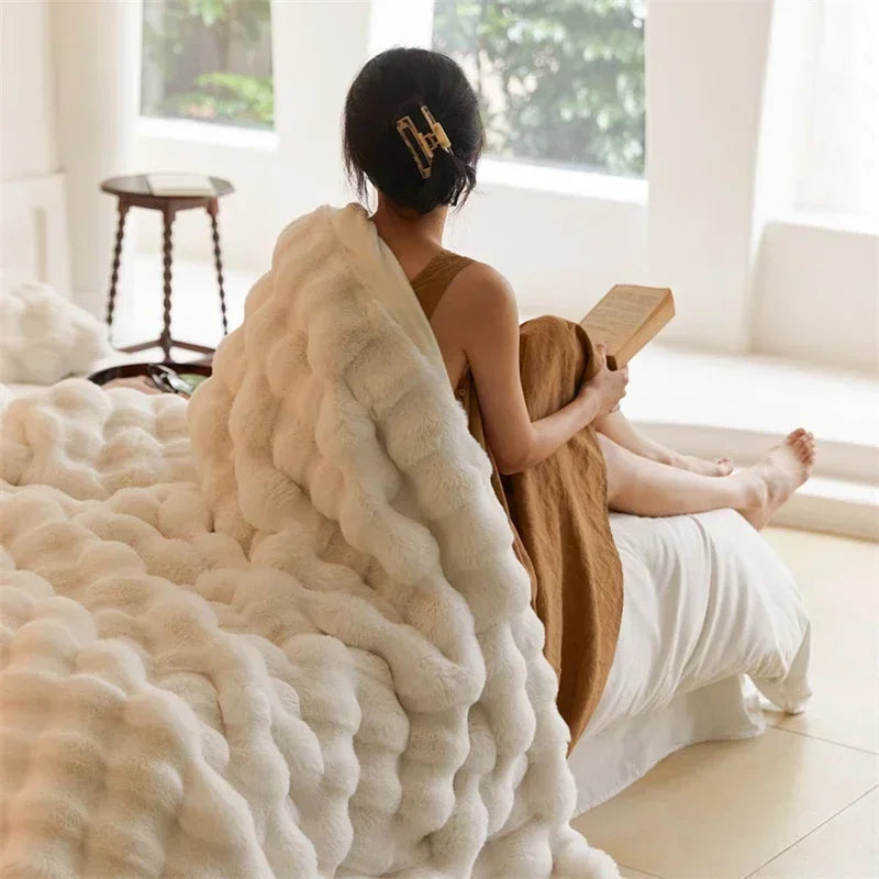 LuxeFluff