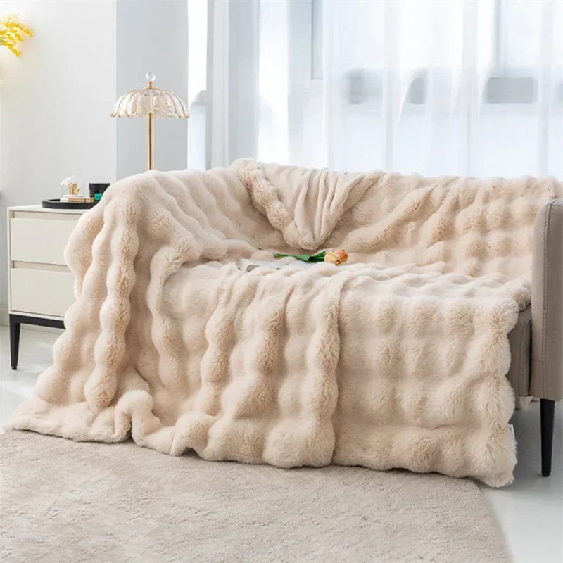 LuxeFluff