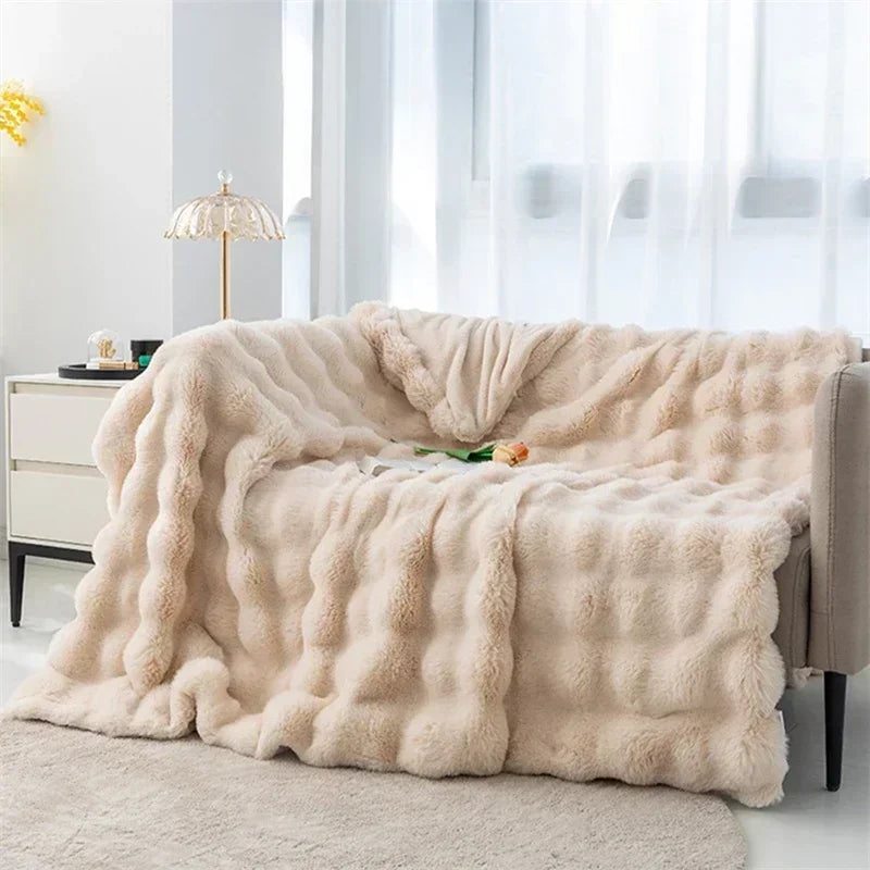 LuxeFluff